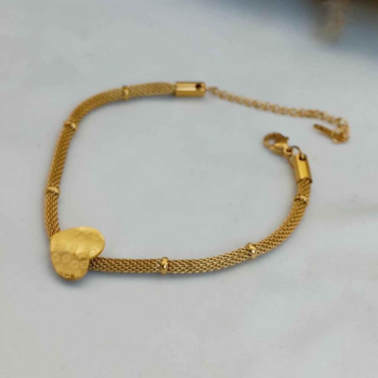 Trending Gold Heart Bracelet