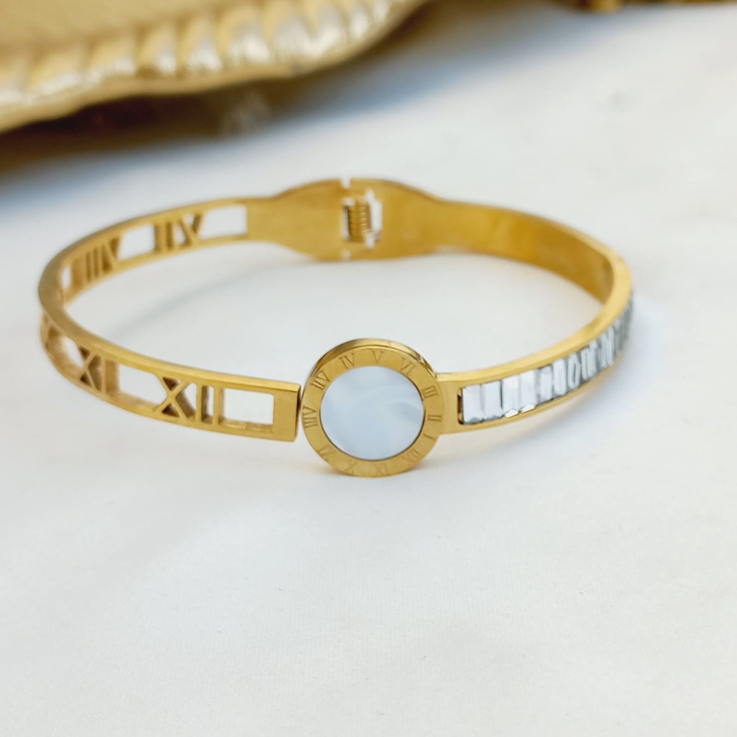 Numeric with Bracket Stone Bracelet