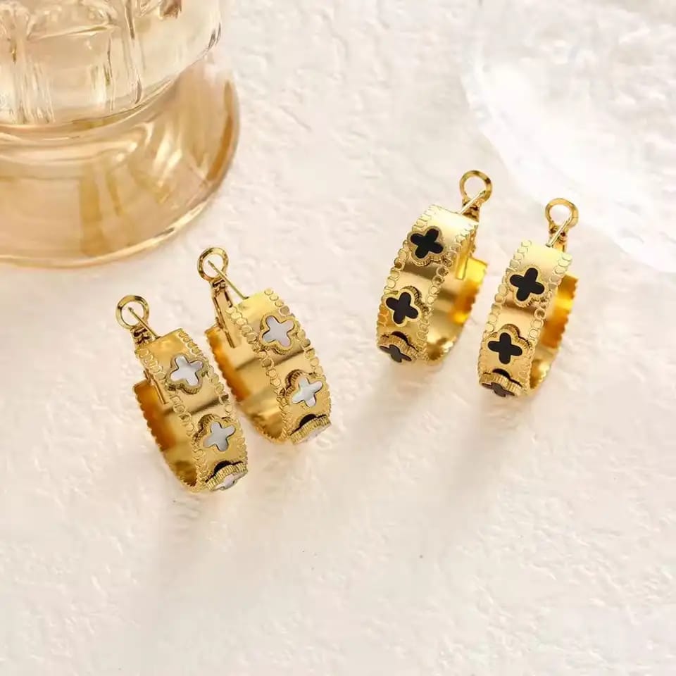 Clover Leaf 18k Gold plated Hoops