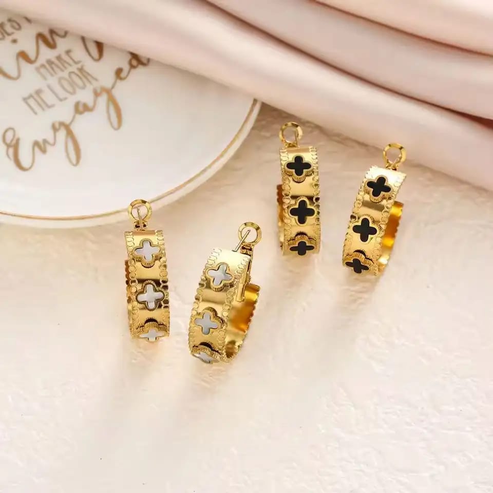 Clover Leaf 18k Gold plated Hoops