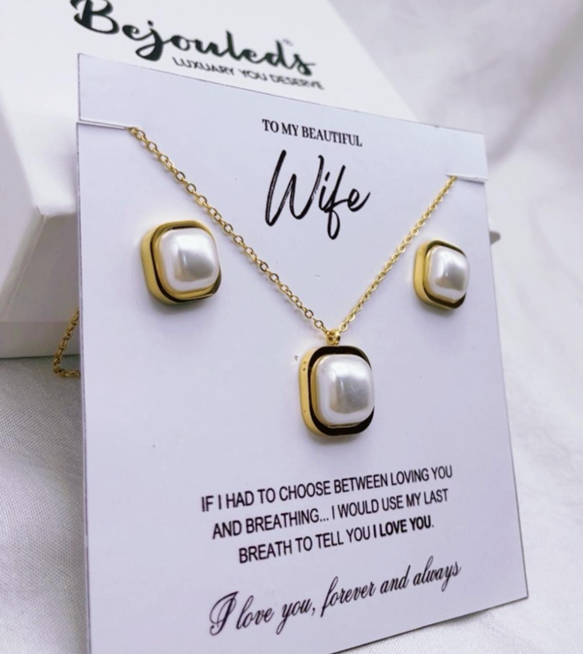 PURE PEARL BEAUTY SET WIFE GIFT BOX