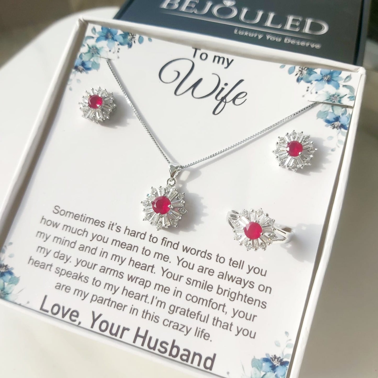 Bracket Zircons 925 silver coated pendant set wife gift box