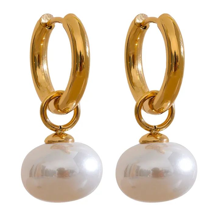 pearl drop Studs