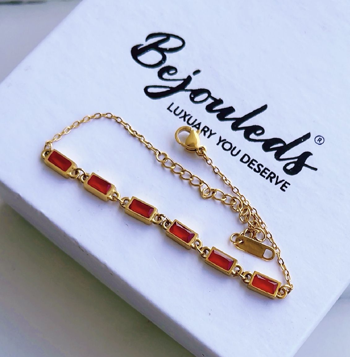 Bracket Ruby with snack chain