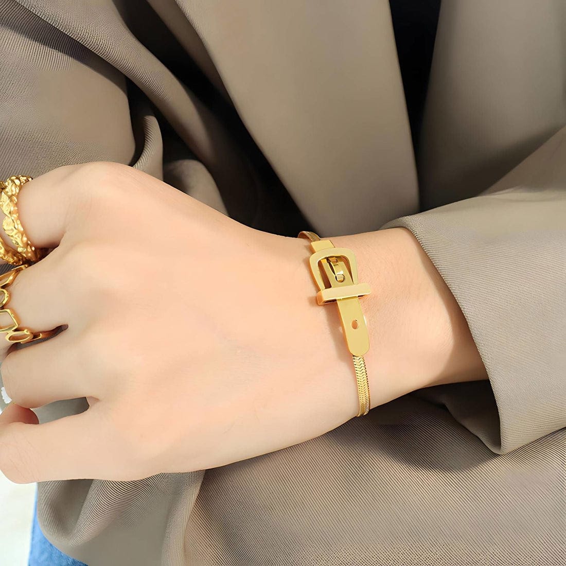Gold Buckle Bracelet