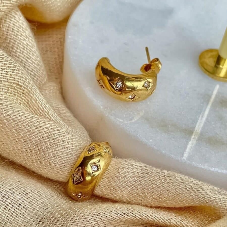 Gold Moon with zircon Star