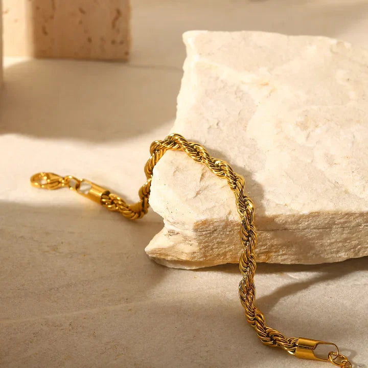 Milas Twisted bracelet