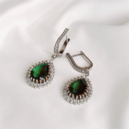 HURREM SULTAN PENDANT SET حریم سلطان لاکٹ سیٹ