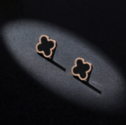 Clover earring