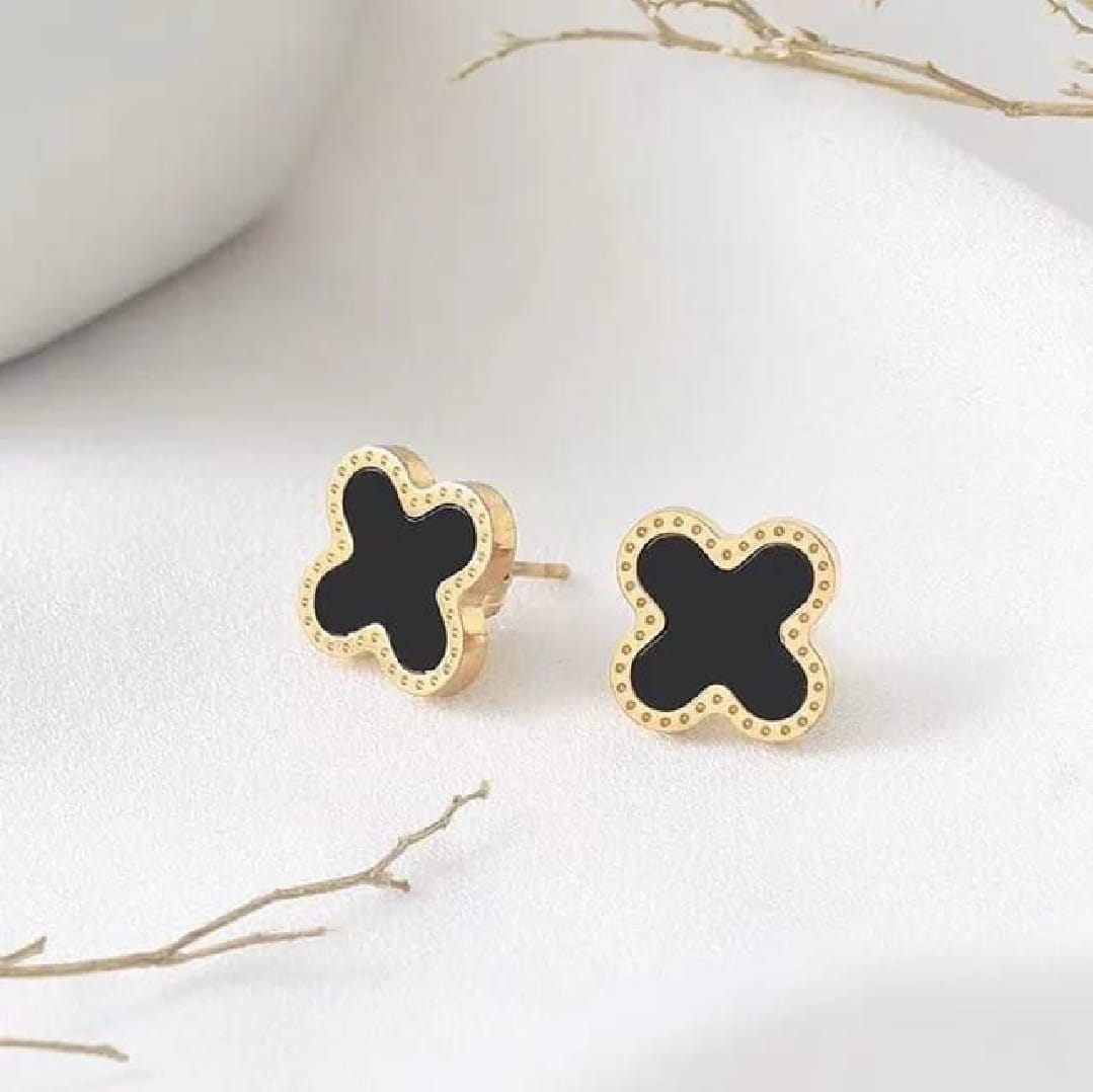 Clover earring