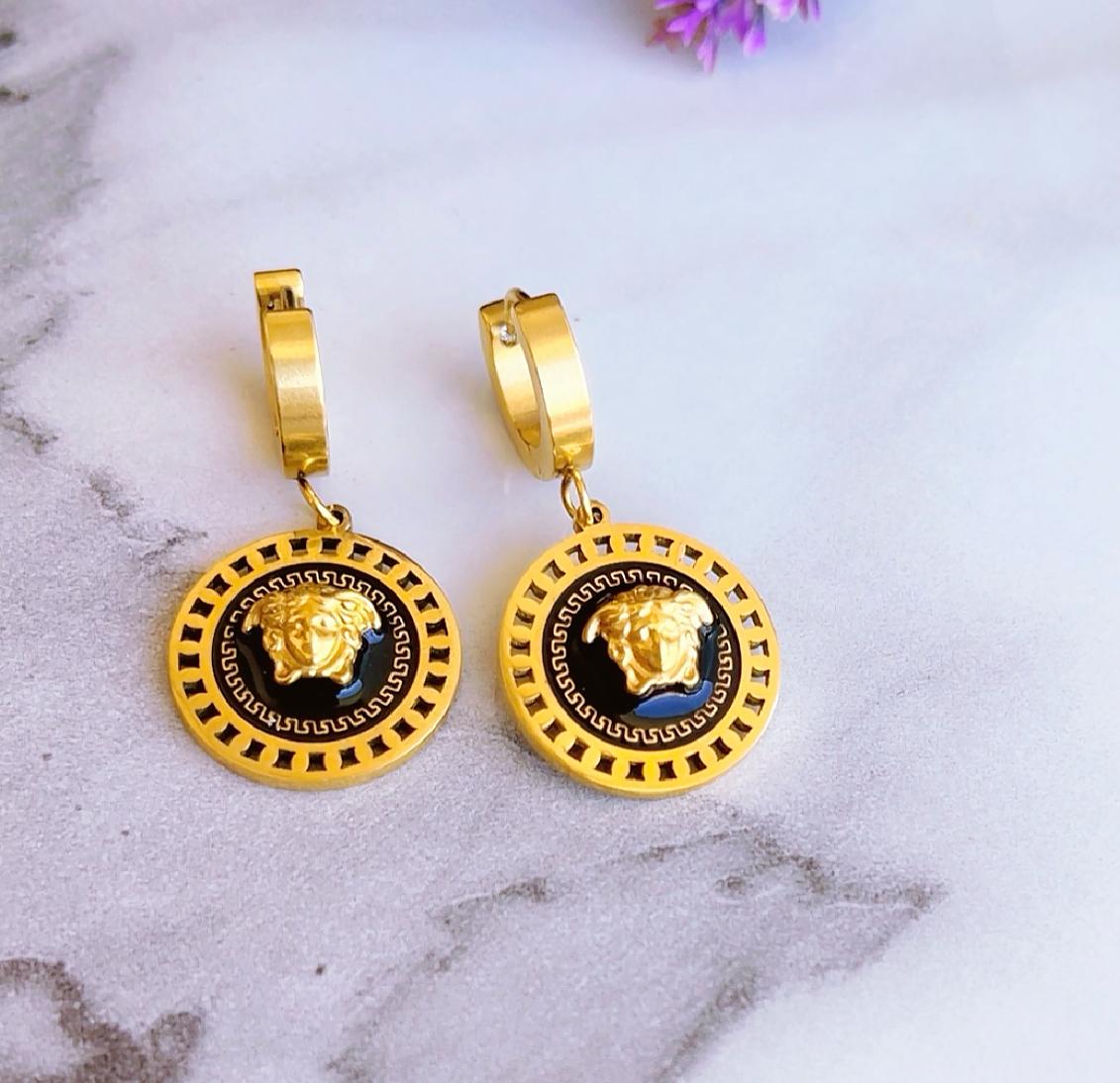 Regal Loin Earring