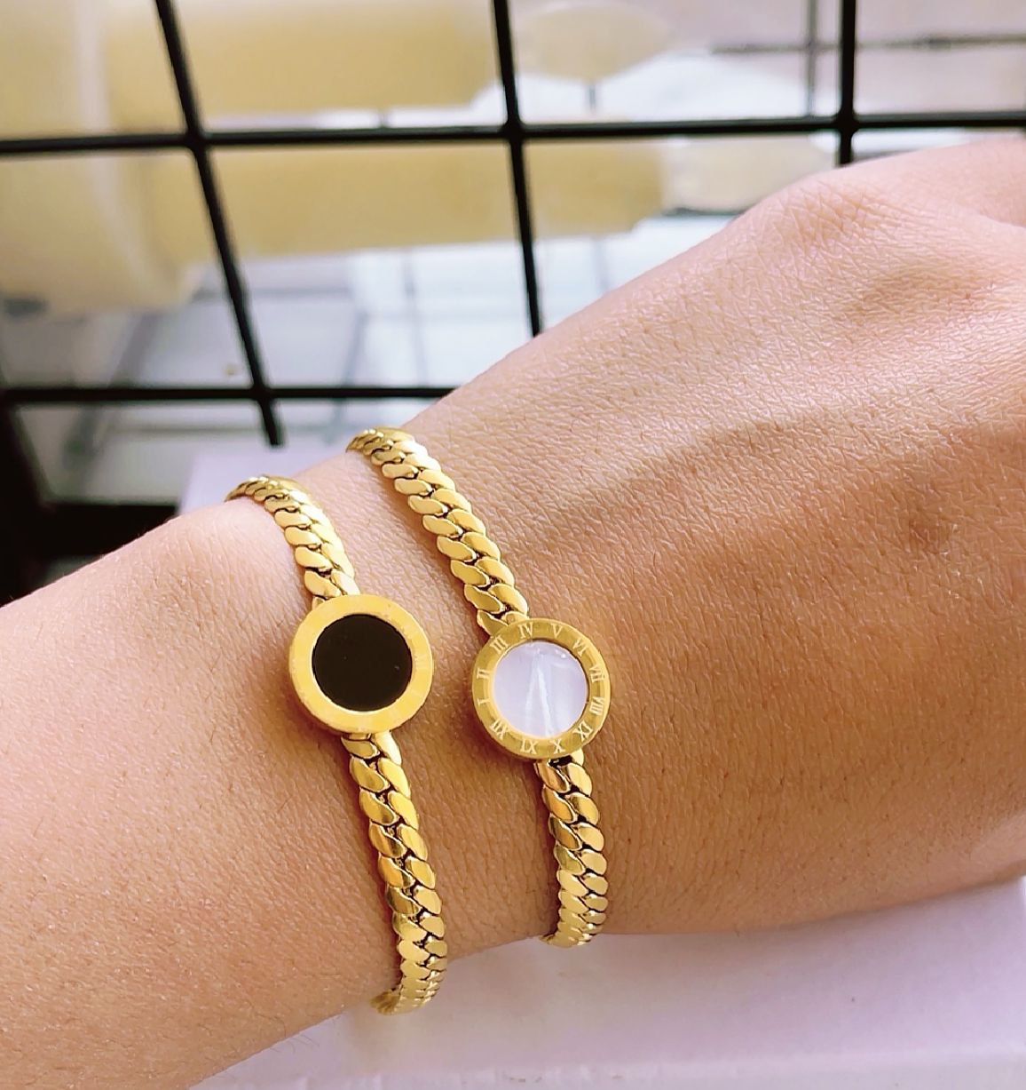 Roman Dial Luxury Bracelet