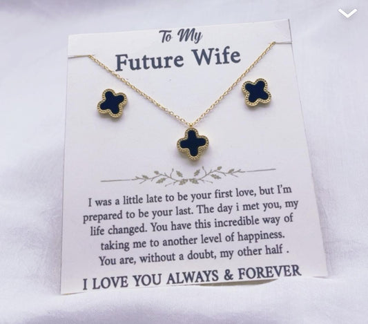 Clover pendant set Future wife gift box