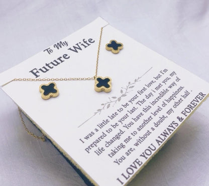 Clover pendant set Future wife gift box
