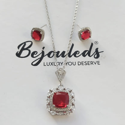 925 silver Zircon Cution Cut  pendant set