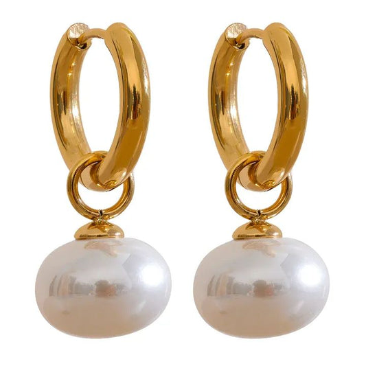 pearl drop Studs