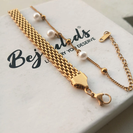 Rovena and pearls Drop Combo Bracelets