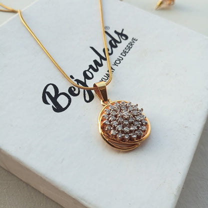 Diamond Style  pendant set