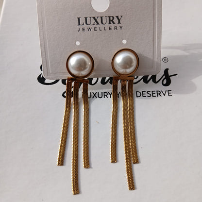 Pearl Tassel Long Earring