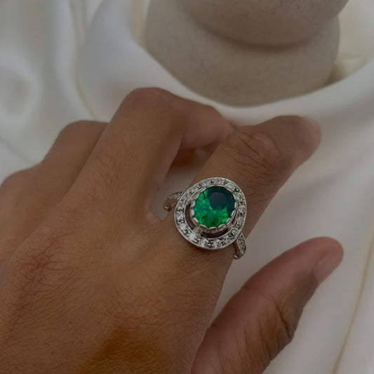 Emerald Victorian Green Oval Halo Ring