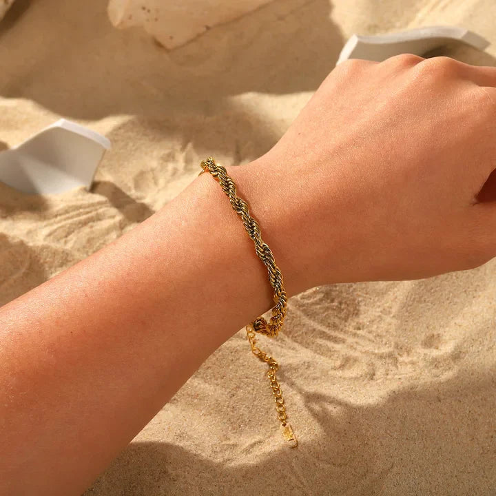 Milas Twisted bracelet